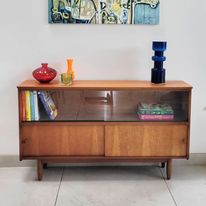 Sideboard Picture